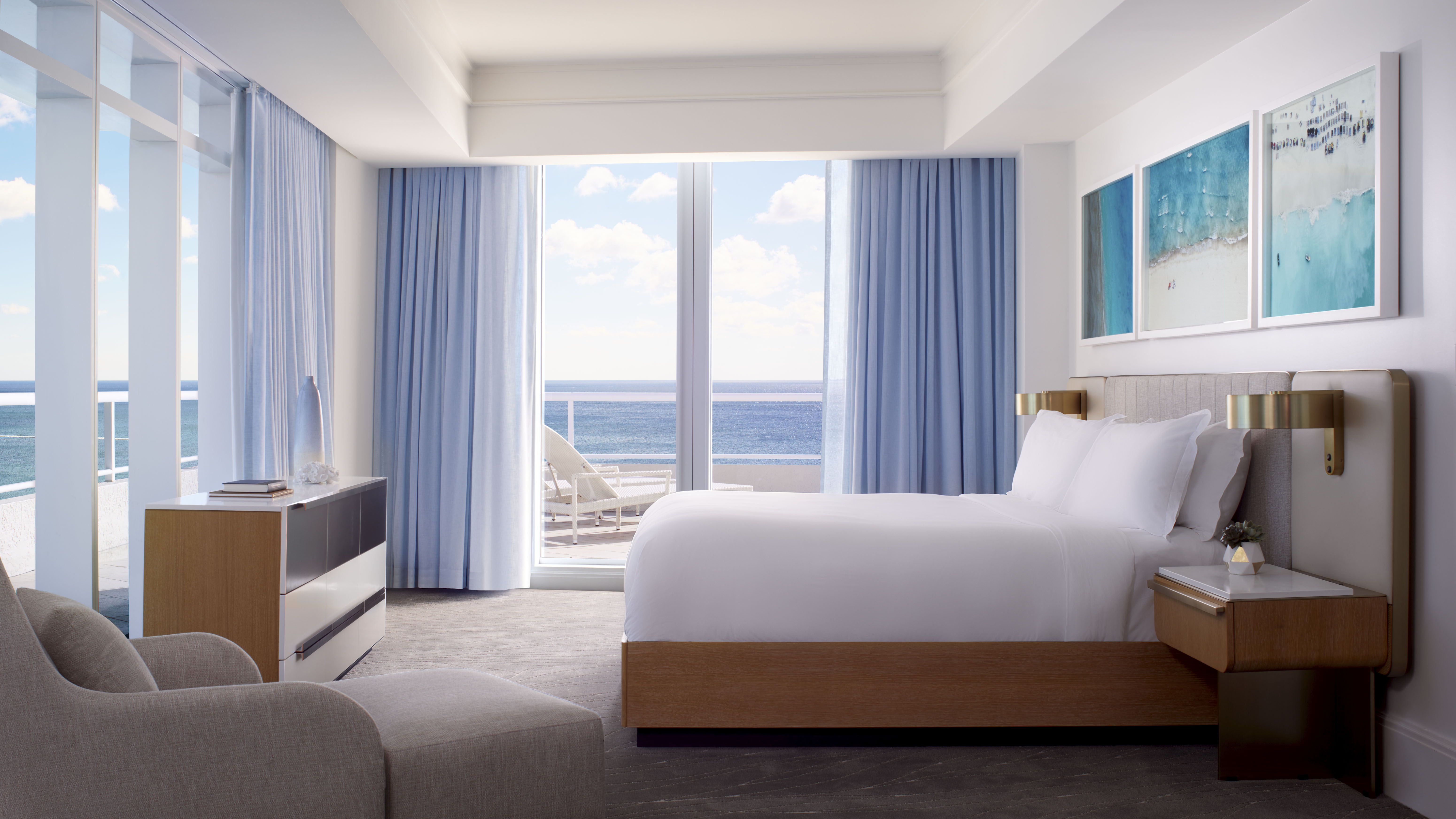Chambre à coucher de la suite Résidentielle Ritz-Carlton